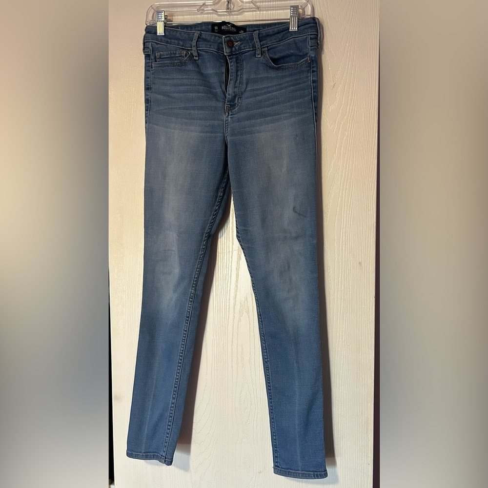 Hollister High-rise Super Skinny Jeans